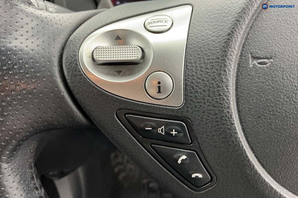Nissan Juke N-Connecta Manual Diesel SUV - Stock Number (1645070) - 20th supplementary image