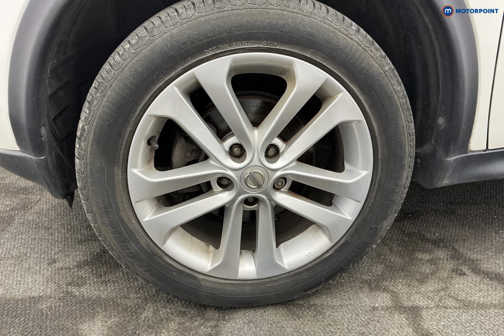 Nissan Juke N-Connecta Manual Diesel SUV - Stock Number (1645070) - 34th supplementary image