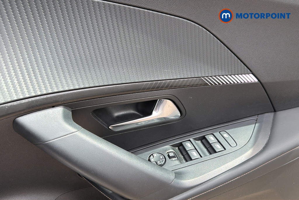 Peugeot 2008 Allure Manual Petrol SUV - Stock Number (1645391) - 19th supplementary image