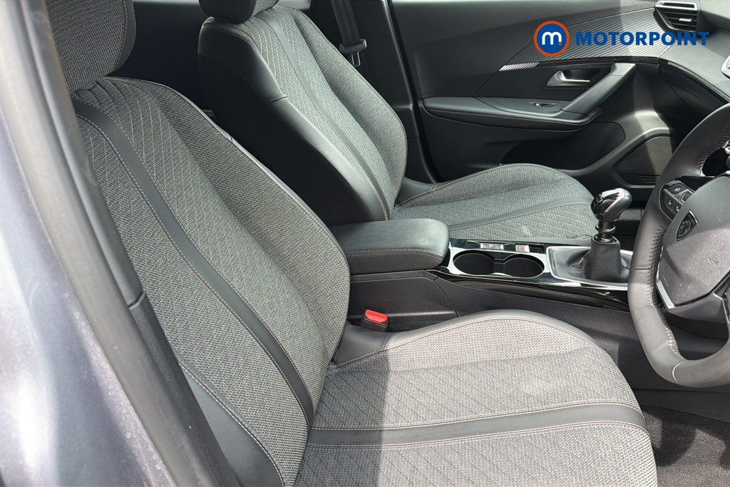 Peugeot 2008 Allure Manual Petrol SUV - Stock Number (1645391) - 22nd supplementary image