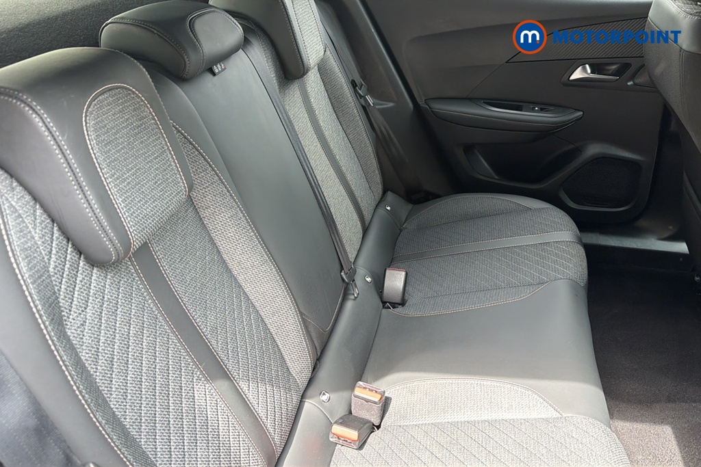 Peugeot 2008 Allure Manual Petrol SUV - Stock Number (1645391) - 25th supplementary image