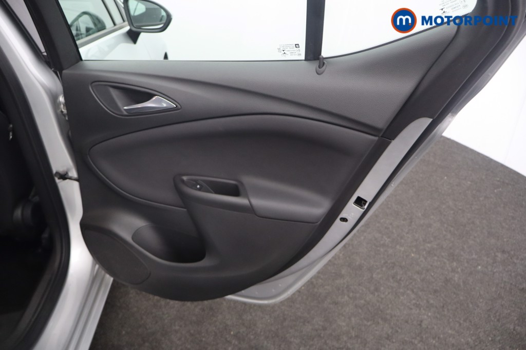 Vauxhall Astra Elite Nav Manual Petrol Hatchback - Stock Number (1645594) - 20th supplementary image
