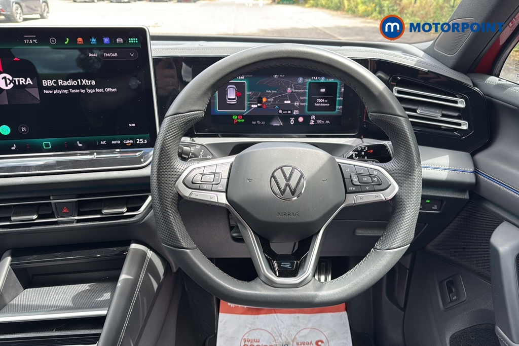 Volkswagen Tiguan R-Line Automatic Petrol SUV - Stock Number (1645667) - 2nd supplementary image