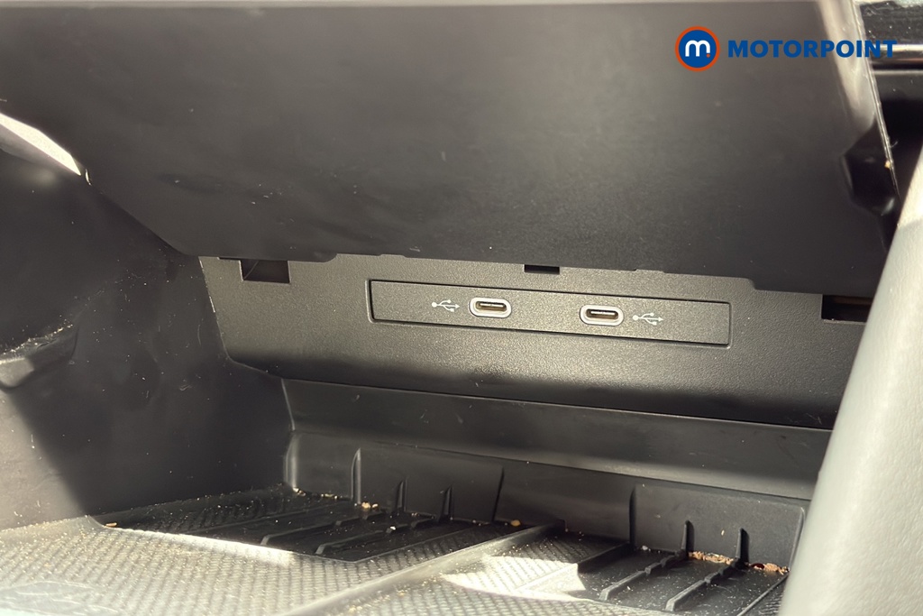 Volkswagen Tiguan R-Line Automatic Petrol SUV - Stock Number (1645667) - 995th supplementary image