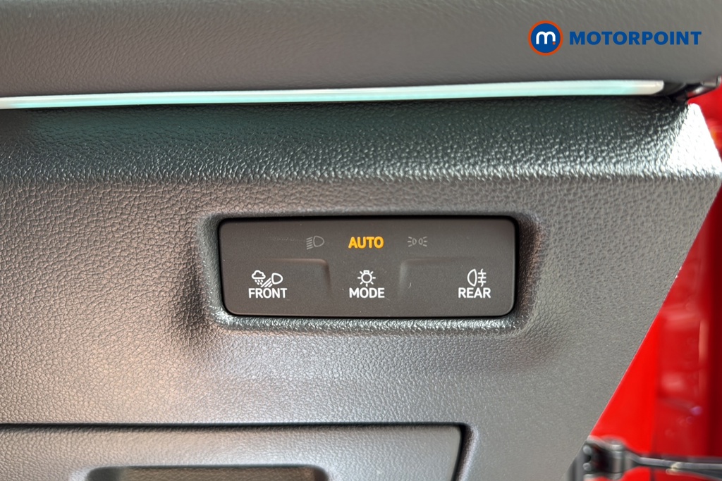 Volkswagen Tiguan R-Line Automatic Petrol SUV - Stock Number (1645667) - 11th supplementary image