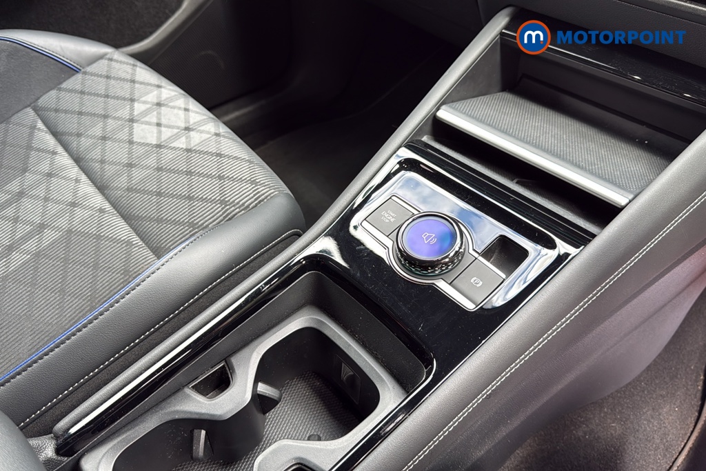 Volkswagen Tiguan R-Line Automatic Petrol SUV - Stock Number (1645667) - 15th supplementary image