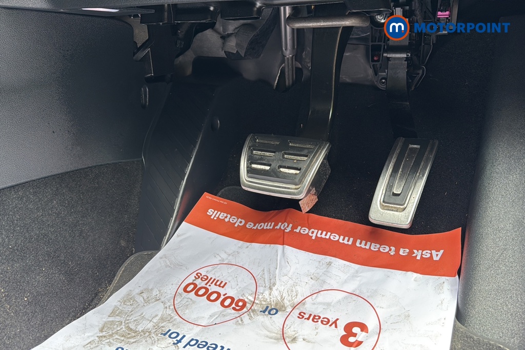 Volkswagen Tiguan R-Line Automatic Petrol SUV - Stock Number (1645667) - 24th supplementary image