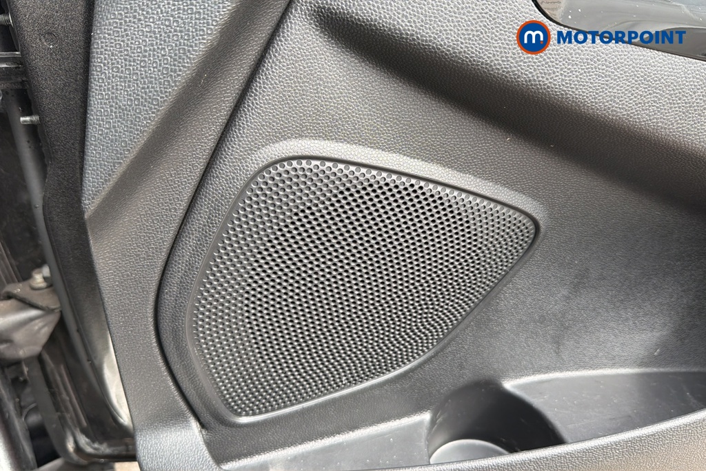 Ford Ecosport Titanium Manual Petrol SUV - Stock Number (1646004) - 21st supplementary image