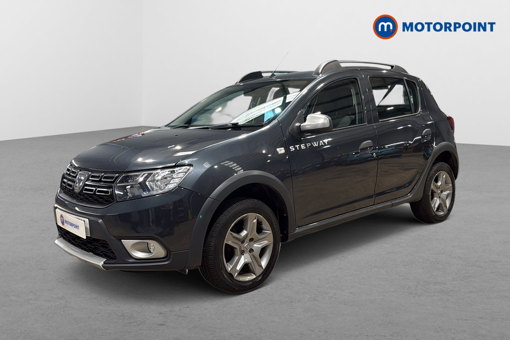 Dacia Sandero Stepway Comfort Manual Diesel Hatchback - Stock Number (1646300) - Passenger side front corner