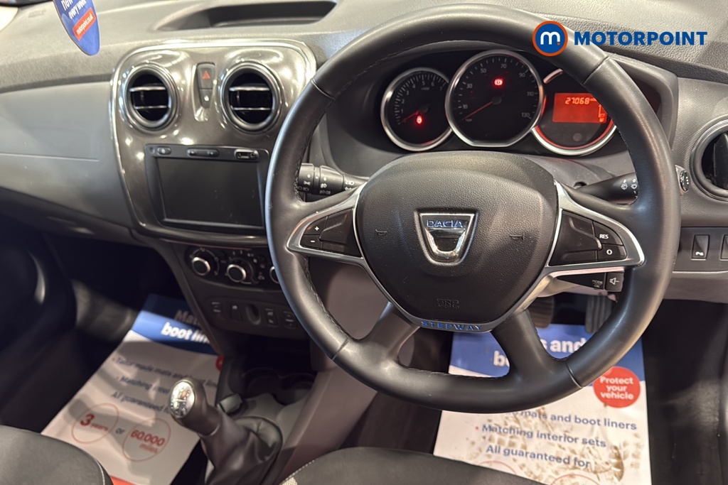 Dacia Sandero Stepway Comfort Manual Diesel Hatchback - Stock Number (1646300) - 2nd supplementary image