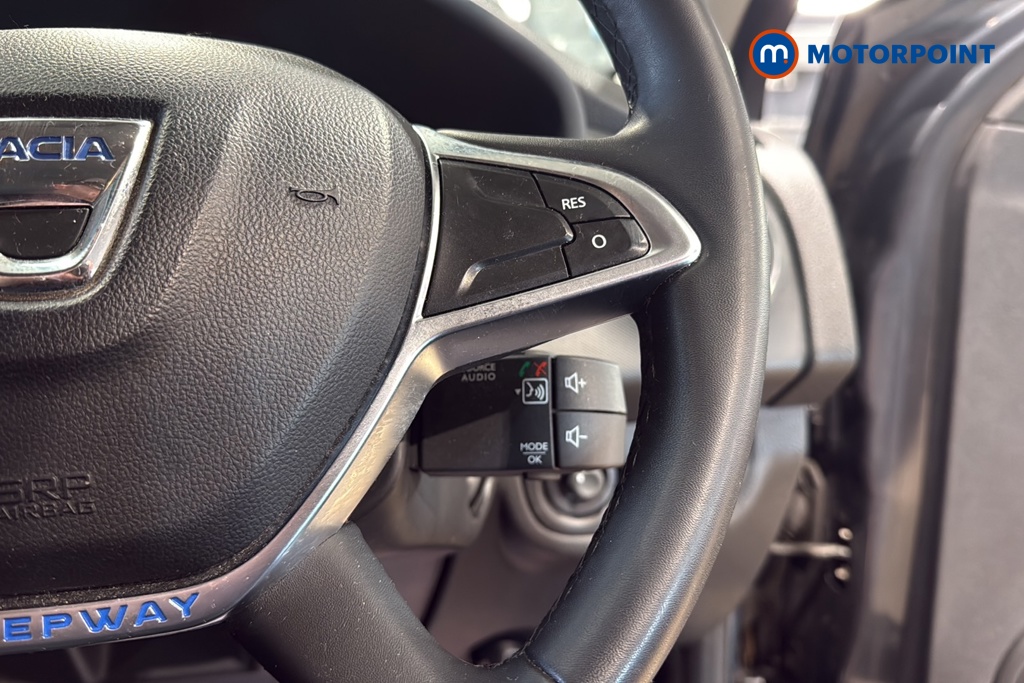 Dacia Sandero Stepway Comfort Manual Diesel Hatchback - Stock Number (1646300) - 3rd supplementary image