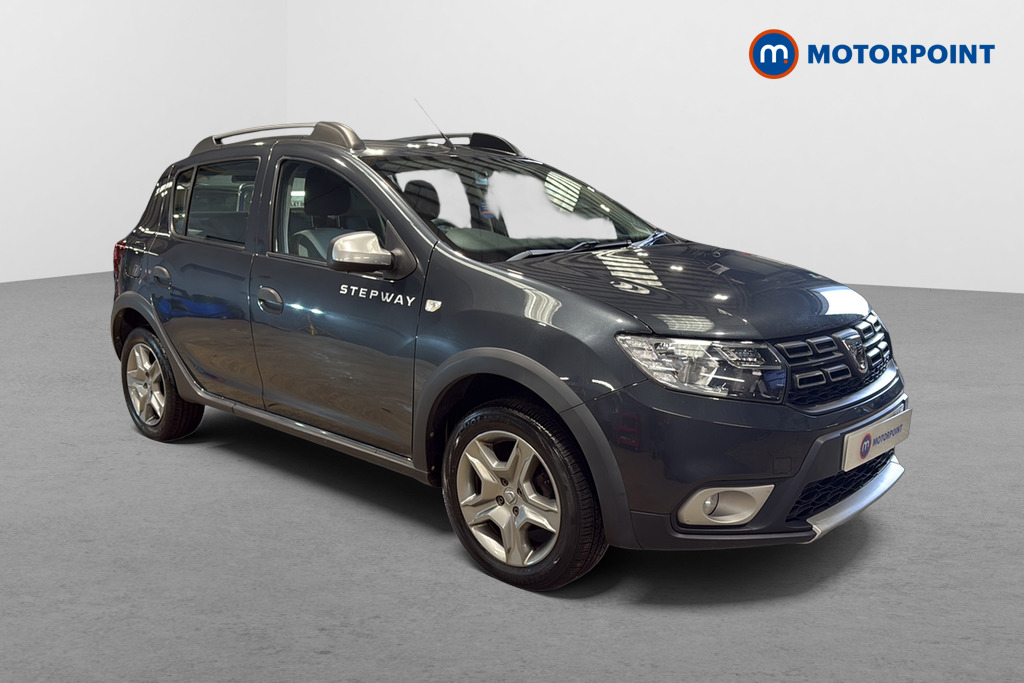 Dacia Sandero Stepway Comfort Manual Diesel Hatchback - Stock Number (1646300) - Drivers side front corner