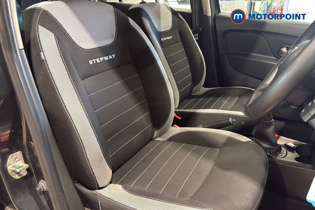 Dacia Sandero Stepway Comfort Manual Diesel Hatchback - Stock Number (1646300) - 22nd supplementary image
