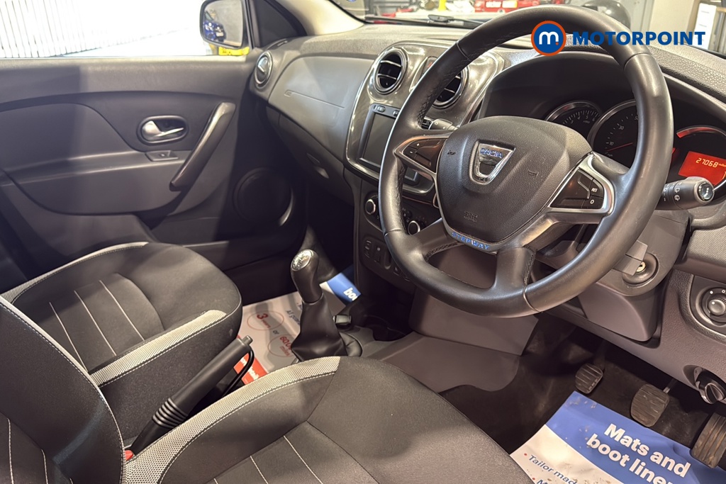 Dacia Sandero Stepway Comfort Manual Diesel Hatchback - Stock Number (1646300) - 1st supplementary image