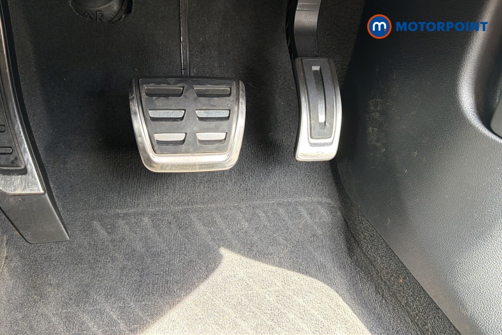 Audi A4 S Line Automatic Petrol Estate - Stock Number (1646329) - 24th supplementary image