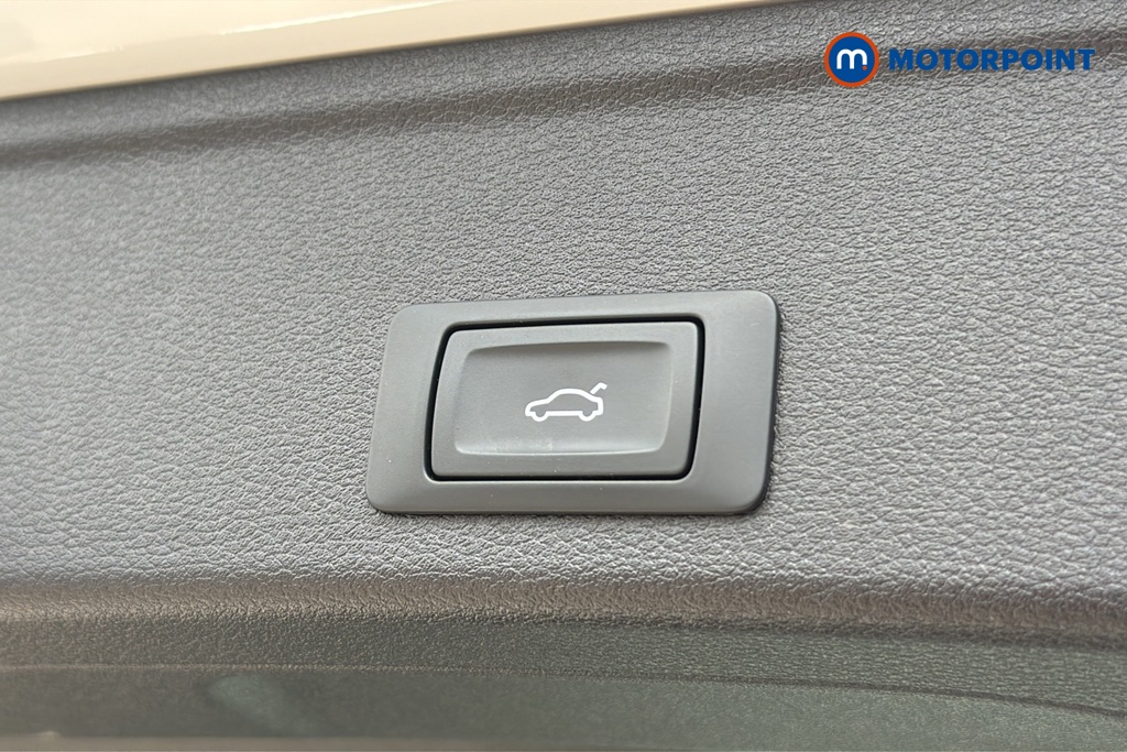 Audi A4 S Line Automatic Petrol Estate - Stock Number (1646329) - 35th supplementary image