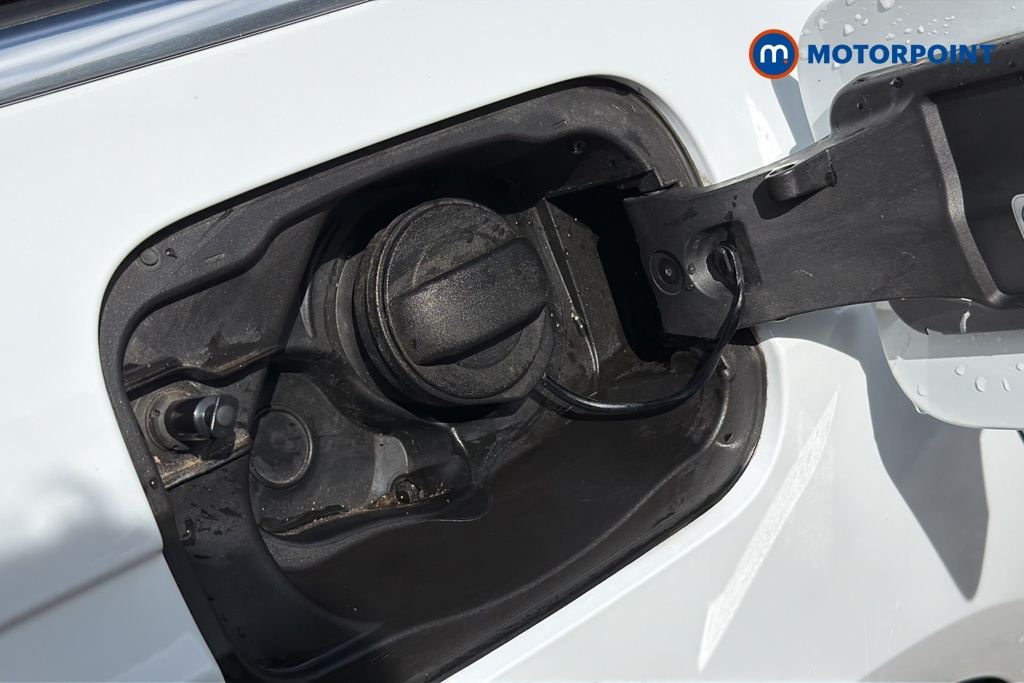Audi A4 S Line Automatic Petrol Estate - Stock Number (1646329) - 41st supplementary image