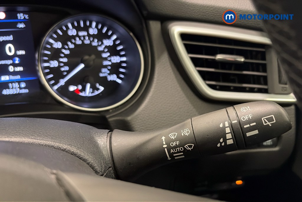 Nissan Qashqai Acenta Premium Manual Petrol SUV - Stock Number (1646383) - 7th supplementary image