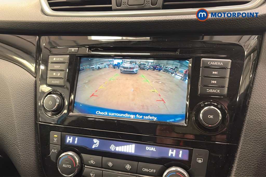 Nissan Qashqai Acenta Premium Manual Petrol SUV - Stock Number (1646383) - 13th supplementary image