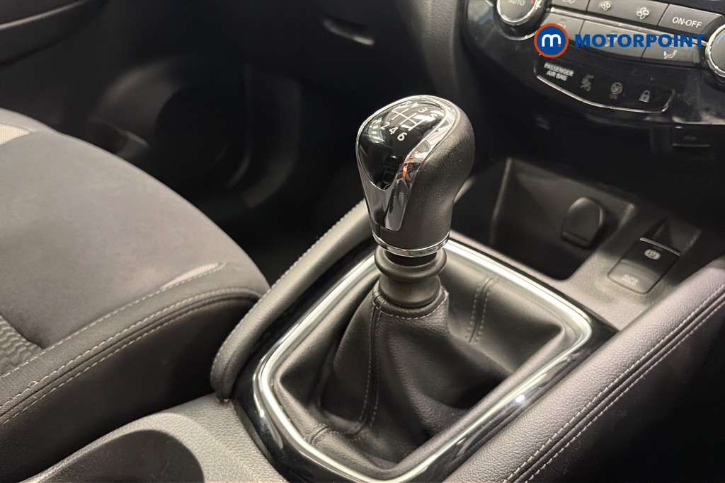Nissan Qashqai Acenta Premium Manual Petrol SUV - Stock Number (1646383) - 15th supplementary image