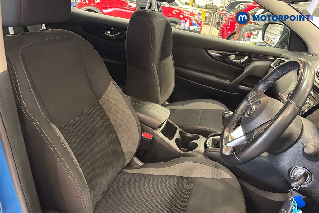Nissan Qashqai Acenta Premium Manual Petrol SUV - Stock Number (1646383) - 22nd supplementary image