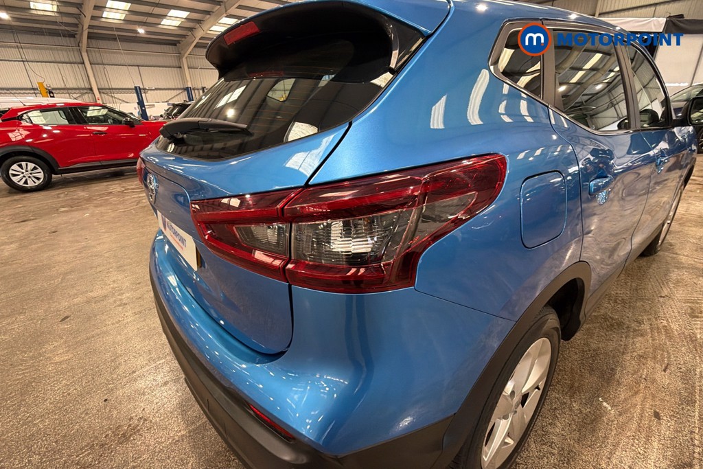 Nissan Qashqai Acenta Premium Manual Petrol SUV - Stock Number (1646383) - 38th supplementary image