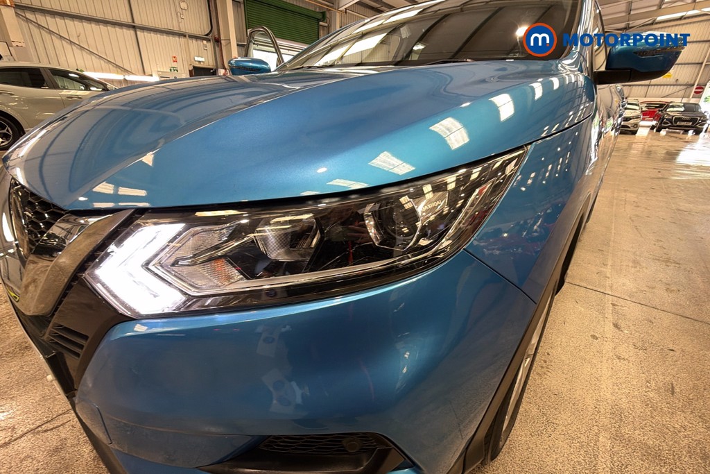 Nissan Qashqai Acenta Premium Manual Petrol SUV - Stock Number (1646383) - 44th supplementary image