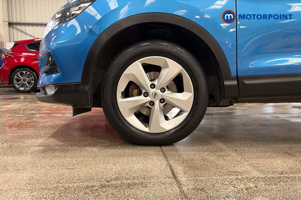 Nissan Qashqai Acenta Premium Manual Petrol SUV - Stock Number (1646383) - 47th supplementary image