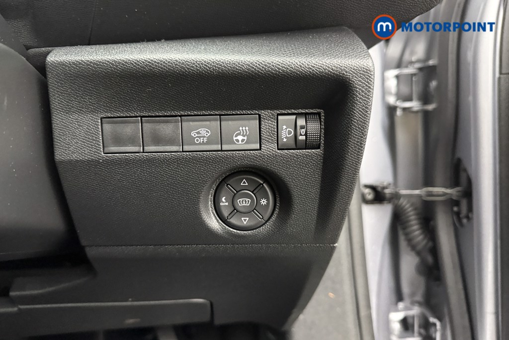 Citroen C4 E-Series Automatic Electric Hatchback - Stock Number (1646583) - 39th supplementary image