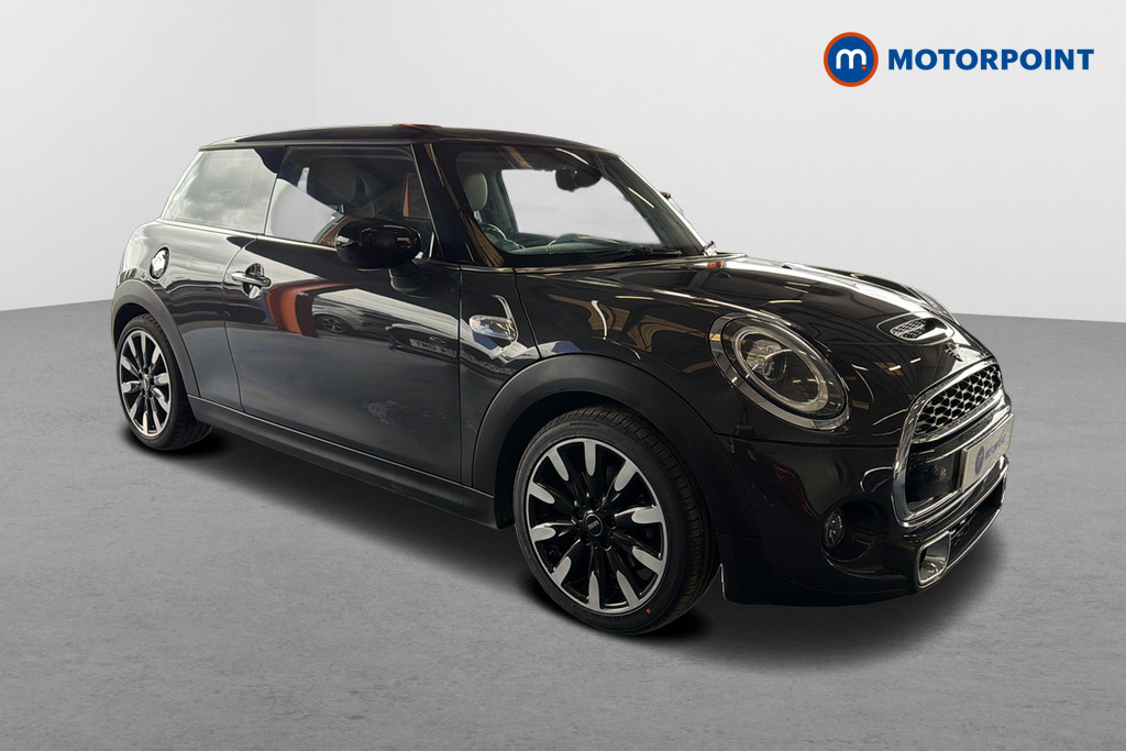Mini Hatchback Cooper S Exclusive Automatic Petrol Hatchback - Stock Number (1647075) - Drivers side front corner