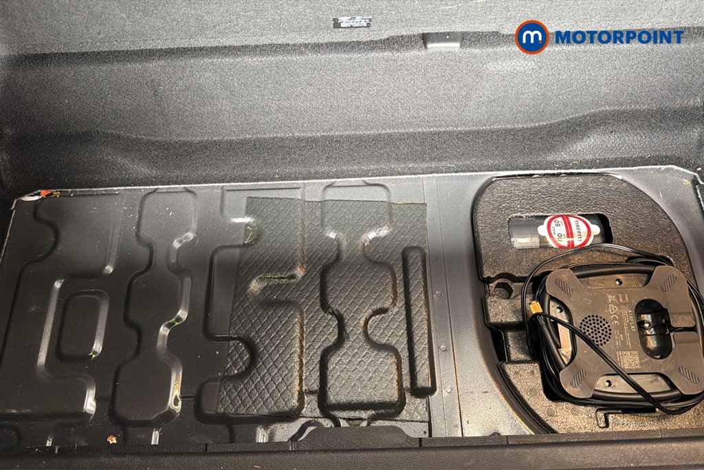 Mini Hatchback Cooper S Exclusive Automatic Petrol Hatchback - Stock Number (1647075) - 33rd supplementary image