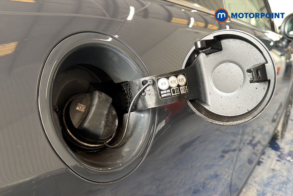 Mini Hatchback Cooper S Exclusive Automatic Petrol Hatchback - Stock Number (1647075) - 41st supplementary image