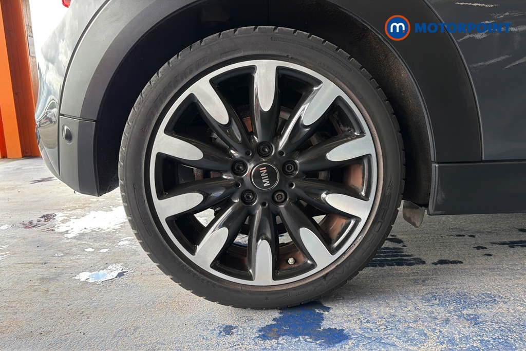 Mini Hatchback Cooper S Exclusive Automatic Petrol Hatchback - Stock Number (1647075) - 46th supplementary image