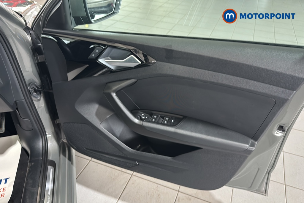 Audi A1 S Line Manual Petrol Hatchback - Stock Number (1647108) - 18th supplementary image