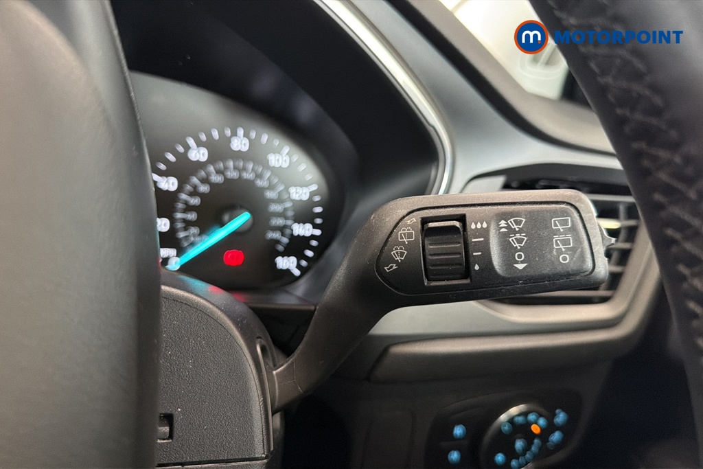 Ford Focus Titanium Manual Petrol Hatchback - Stock Number (1647142) - 6th supplementary image
