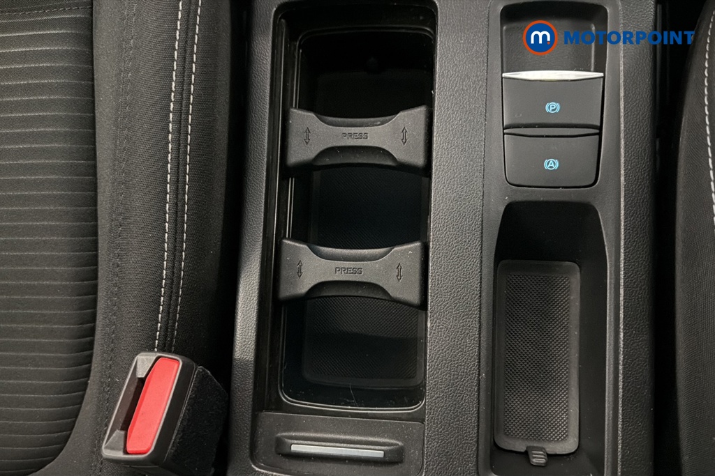 Ford Focus Titanium Manual Petrol Hatchback - Stock Number (1647142) - 16th supplementary image