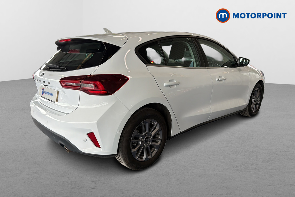Ford Focus Titanium Manual Petrol Hatchback - Stock Number (1647142) - Passenger side rear corner