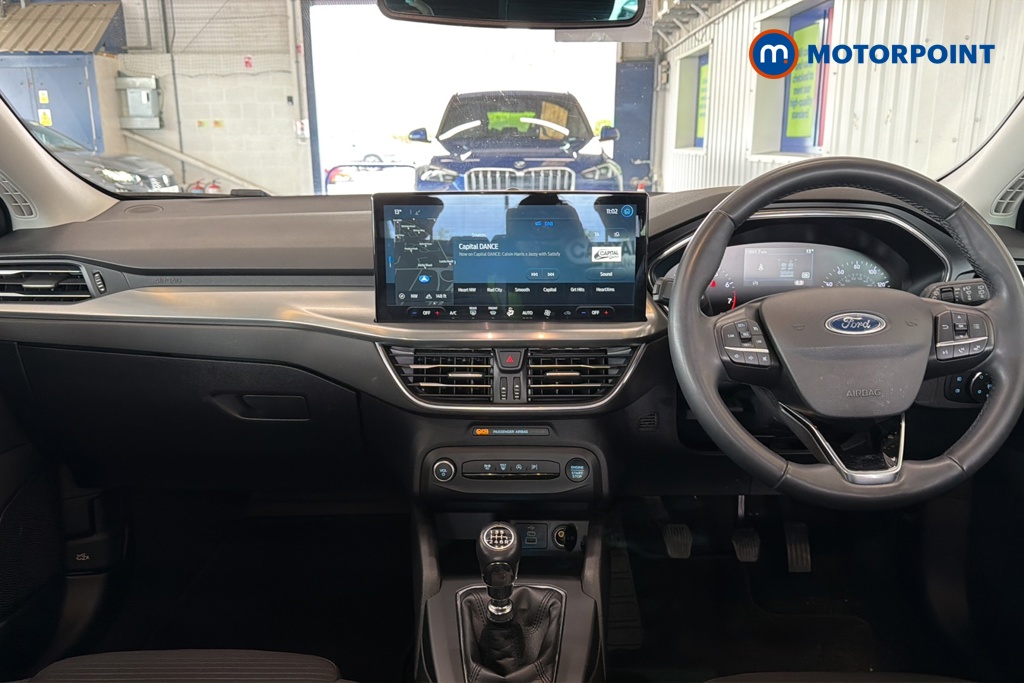 Ford Focus Titanium Manual Petrol Hatchback - Stock Number (1647142) - 1st supplementary image
