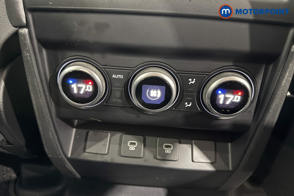 Land Rover Defender Xs Edition Automatic Petrol Plug-In Hybrid SUV - Stock Number (1647151) - 42nd supplementary image