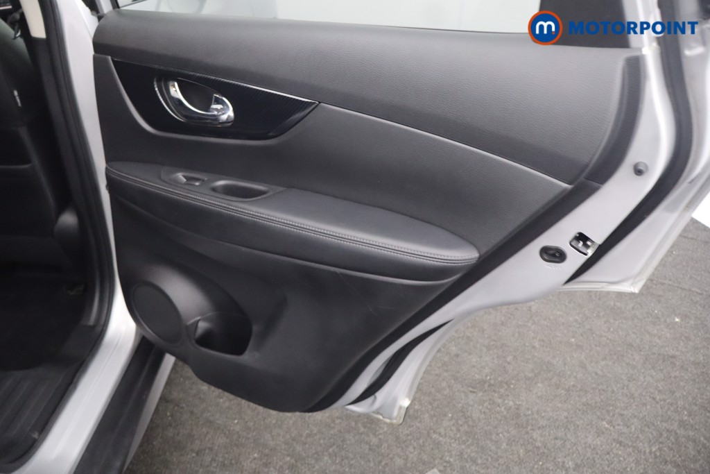 Nissan X-Trail Tekna Manual Petrol SUV - Stock Number (1647355) - 21st supplementary image
