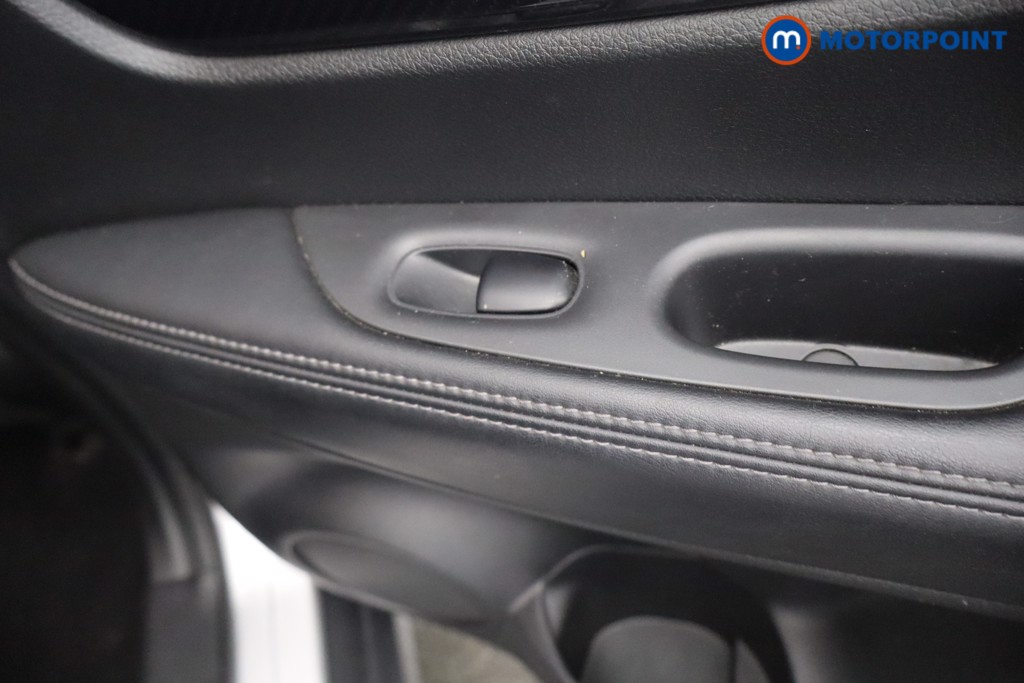 Nissan X-Trail Tekna Manual Petrol SUV - Stock Number (1647355) - 23rd supplementary image
