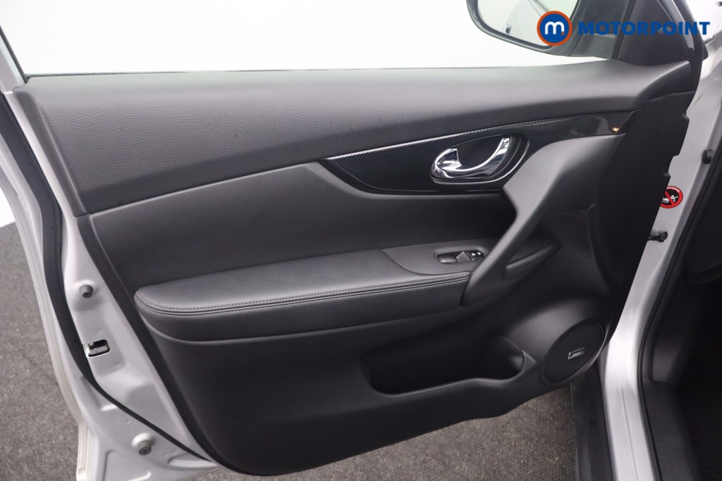 Nissan X-Trail Tekna Manual Petrol SUV - Stock Number (1647355) - 29th supplementary image