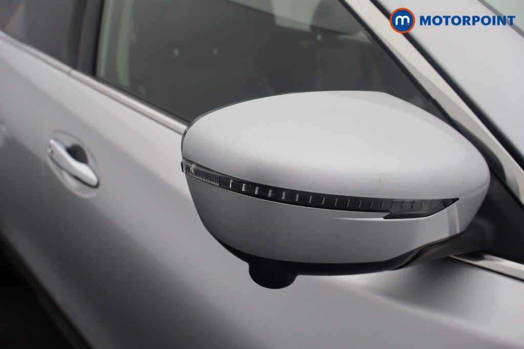 Nissan X-Trail Tekna Manual Petrol SUV - Stock Number (1647355) - 38th supplementary image