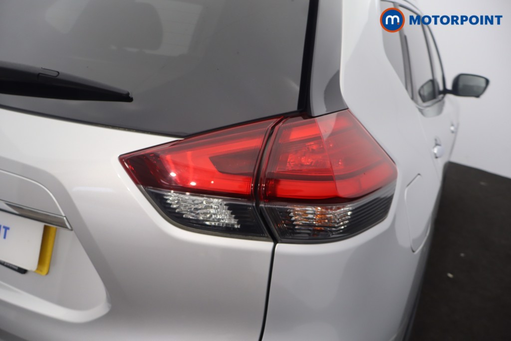 Nissan X-Trail Tekna Manual Petrol SUV - Stock Number (1647355) - 40th supplementary image