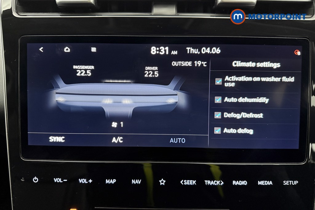 Hyundai Tucson Ultimate Automatic Petrol-Electric Hybrid SUV - Stock Number (1647381) - 42nd supplementary image