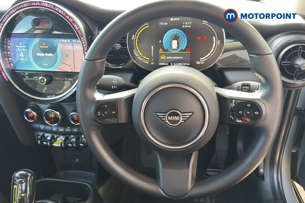 Mini Hatchback Cooper S Level 1 Automatic Electric Hatchback - Stock Number (1647424) - 2nd supplementary image