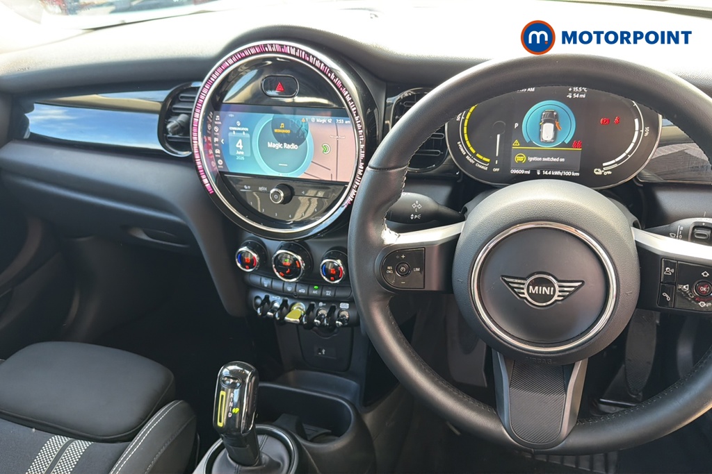 Mini Hatchback Cooper S Level 1 Automatic Electric Hatchback - Stock Number (1647424) - 1st supplementary image