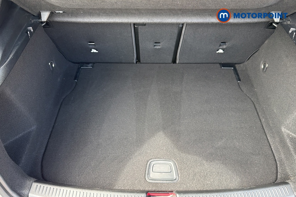 Mercedes-Benz A Class Amg Line Automatic Petrol Hatchback - Stock Number (1647486) - 30th supplementary image
