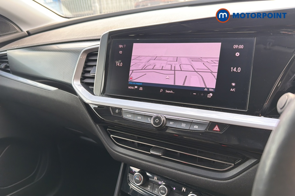 Vauxhall Grandland Ultimate Manual Petrol SUV - Stock Number (1647534) - 9th supplementary image