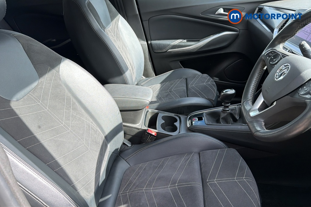 Vauxhall Grandland Ultimate Manual Petrol SUV - Stock Number (1647534) - 22nd supplementary image
